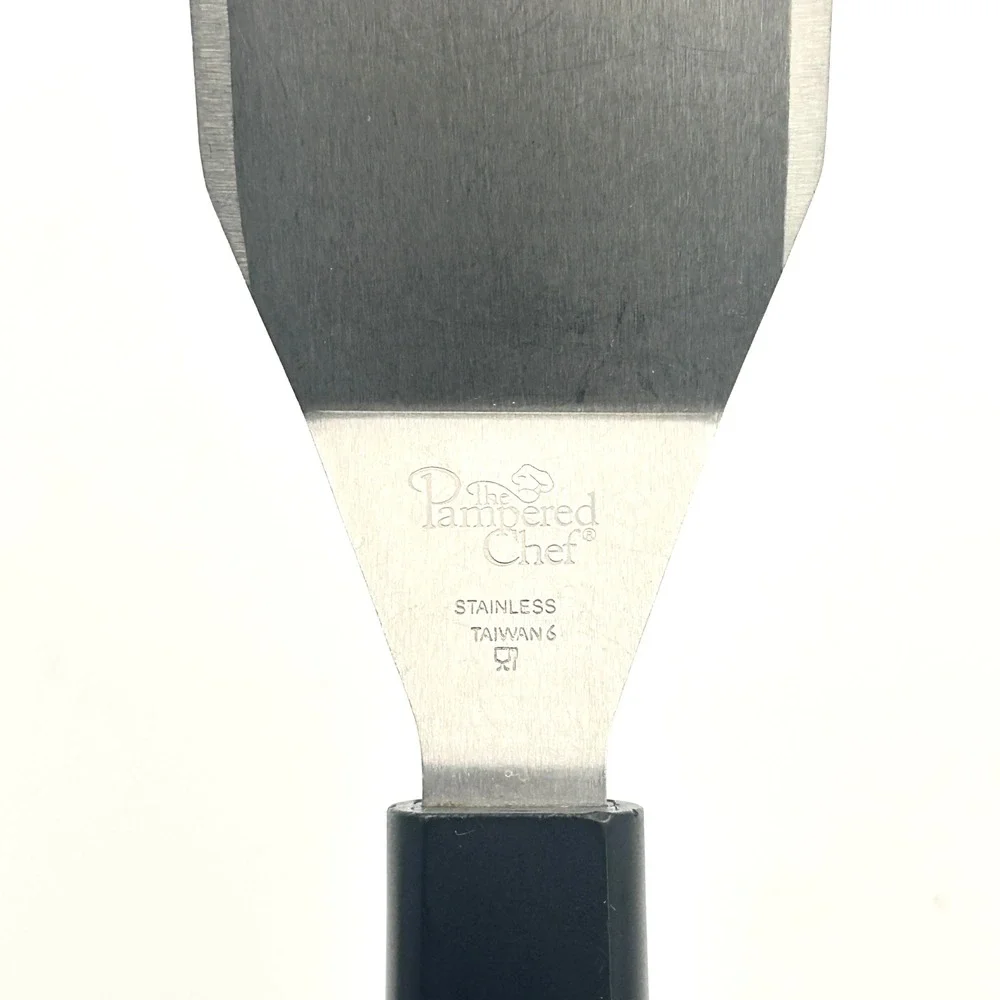 The Pampered Chef Serving Spatula Turner Stainless Steel Black Heavy Duty Taiwan